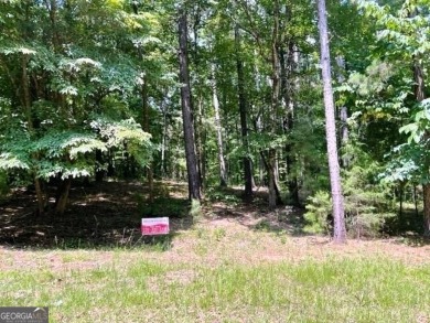 Nice off water lot at a great price with a good soil test report  - Lake Lot For Sale in Greensboro, Georgia
