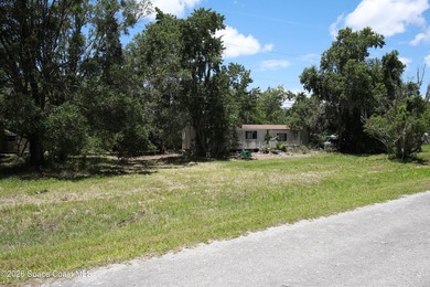 Discover the potential of this 2.6-acre vacant lot, offering a - photo 4