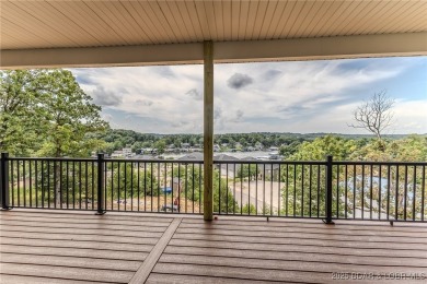 Lake Townhome/Townhouse For Sale in Lake Ozark, Missouri