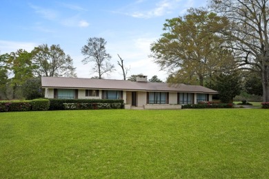 Lake Home For Sale in Wiggins, Mississippi