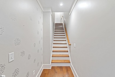 Location, luxury, low-maintenance living - what more could you