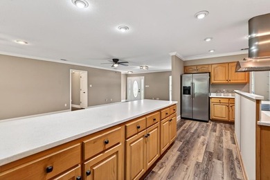 Welcome home! This beautifully maintained property is move in - photo 12