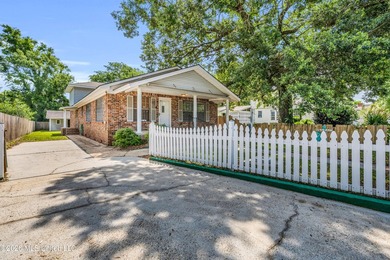 Nestled in the heart of Old Biloxi, just moments from the back - photo 15