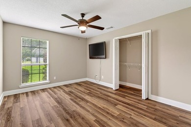 Welcome home! This beautifully maintained property is move in - photo 33