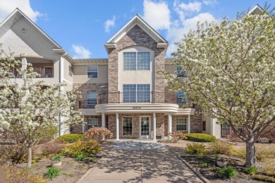 This beautifully maintained 1st Floor condo delivers comfort and - photo 37