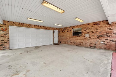 Welcome home! This beautifully maintained property is move in - photo 41