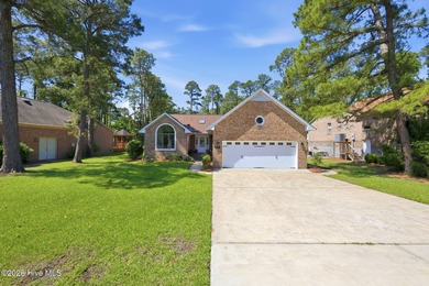 Designed with comfort and easy living in mind, this beautifully - photo 2