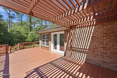 Designed with comfort and easy living in mind, this beautifully - photo 4