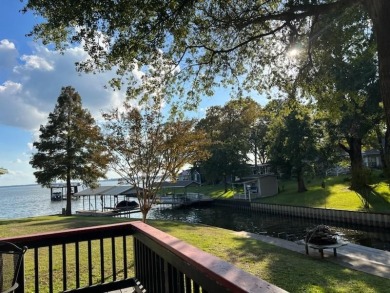Cedar Creek Lake Home For Sale in Payne Springs Texas