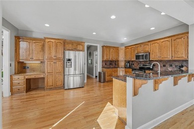 Easily the best VALUE in Riss Lake! Stunning two story on a - photo 11