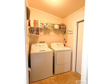 Welcome home to this clean, well maintained 2008 manufactured - photo 16