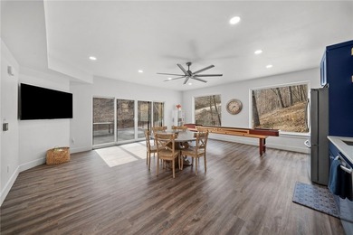 Lakefront Living with Stunning Amenities! This exceptional - photo 17