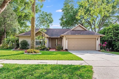 Lake Home Sale Pending in Apopka, Florida