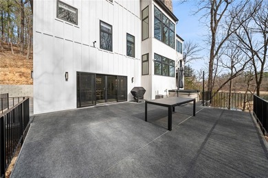 Lakefront Living with Stunning Amenities! This exceptional - photo 22