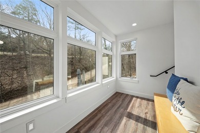 Lakefront Living with Stunning Amenities! This exceptional - photo 28