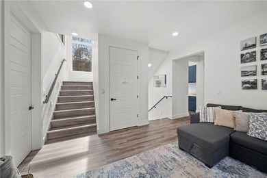 Lakefront Living with Stunning Amenities! This exceptional - photo 29