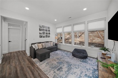 Lakefront Living with Stunning Amenities! This exceptional - photo 30