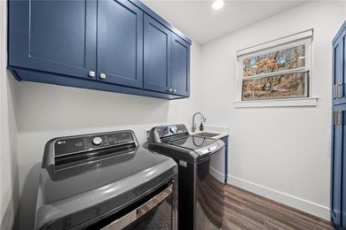 Lakefront Living with Stunning Amenities! This exceptional - photo 32