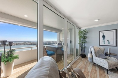 WIDE OPEN WATERVIEWS from the 19th floor of the tallest building - photo 3