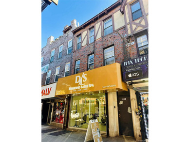 Prime Mixed-Use Investment Opportunity! Outstanding opportunity - photo 1