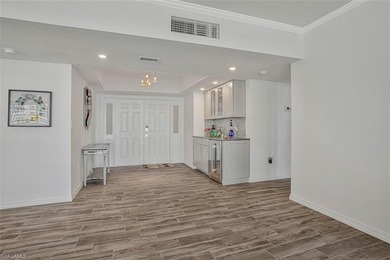 Stunning Gulf-Front Condominium with breathtaking, unobstructed - photo 9