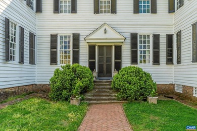 Few US properties possess the historical gravity and - photo 6