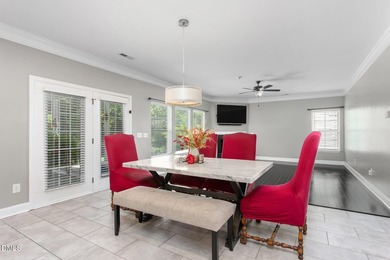 This beautifully maintained 5-bedroom, 3-full bathroom home - photo 11