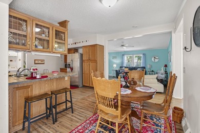 Welcome to 212 Captains Dr in the charming Captains Cove - photo 13