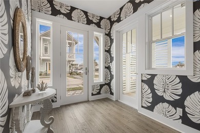 Welcome to Walkin' on Sunshine, located within the boutique - photo 4
