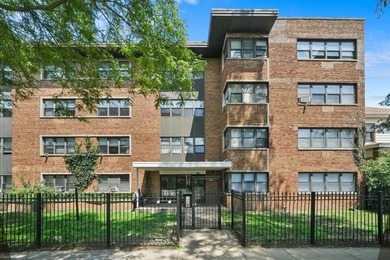PRICE REDUCED for this attractive 1960's era, 32 unit brick - photo 4