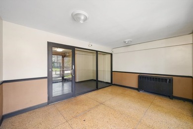 PRICE REDUCED for this attractive 1960's era, 32 unit brick - photo 6