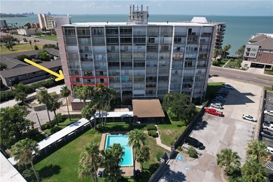 Wake up to a beautiful view every day in this 2 bedroom 2 - photo 1