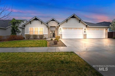 Welcome to this stunning single-level home with a separate - photo 1
