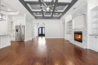 Beautiful 4 bedroom, 3 bath Mediterranean-style home located in - photo 23