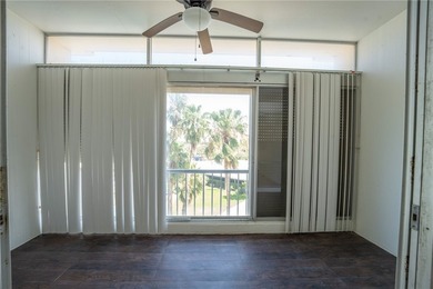 Wake up to a beautiful view every day in this 2 bedroom 2 - photo 6