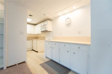 Wake up to a beautiful view every day in this 2 bedroom 2 - photo 8