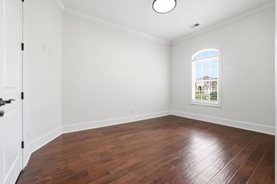 Beautiful 4 bedroom, 3 bath Mediterranean-style home located in - photo 32