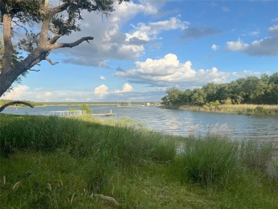 Lake Lot For Sale in May, Texas