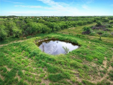 Country Living Awaits! Don't miss this incredible opportunity to - photo 5