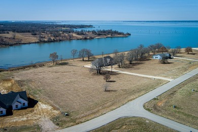 Lakefront acreage - Dockable shoreline - Gated Admiral Shores on - photo 5