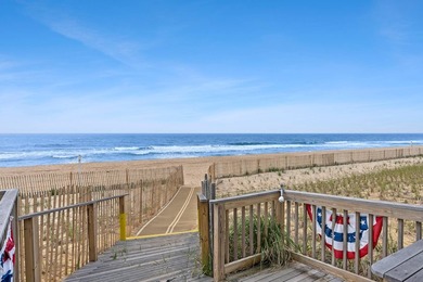 Oceanfront co-op corner studio at the Montauk Blue Hotel - photo 8