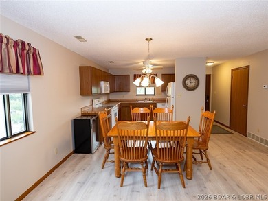 Cozy 2-bedroom, 2-bath condo located just 1 mile from Spaulding - photo 15