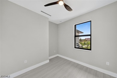Beautiful new construction home in the heart of Cape Coral - photo 15