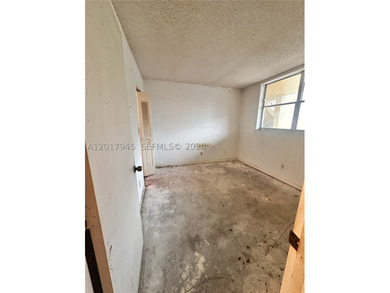 Handyman Special. 2B/2B Condo. This condo is ready for the right - photo 15