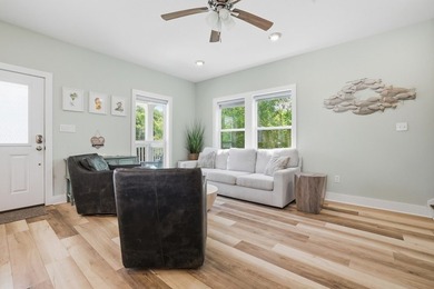 t 1/2 mile from the beach, this adorable 4-year-young cottage - photo 15