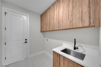 Beautiful new construction home in the heart of Cape Coral - photo 17
