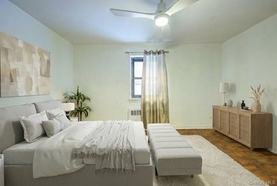 Welcome to River Gardens, Pet friendly building in the heart of - photo 21