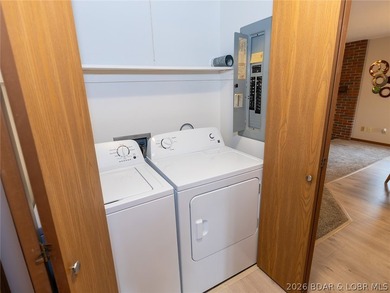 Cozy 2-bedroom, 2-bath condo located just 1 mile from Spaulding - photo 23