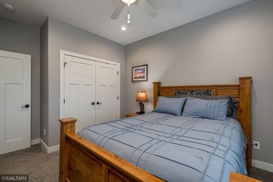 Charming 3-bedroom, 2-bathroom patio home has a heated 2.5 stall - photo 26