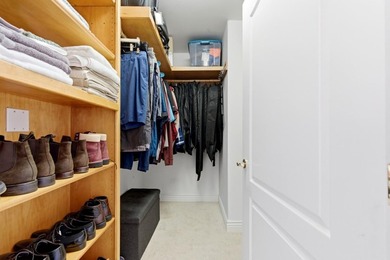 Looking for a BIG house, Great schools, Nice neighborhood - photo 28